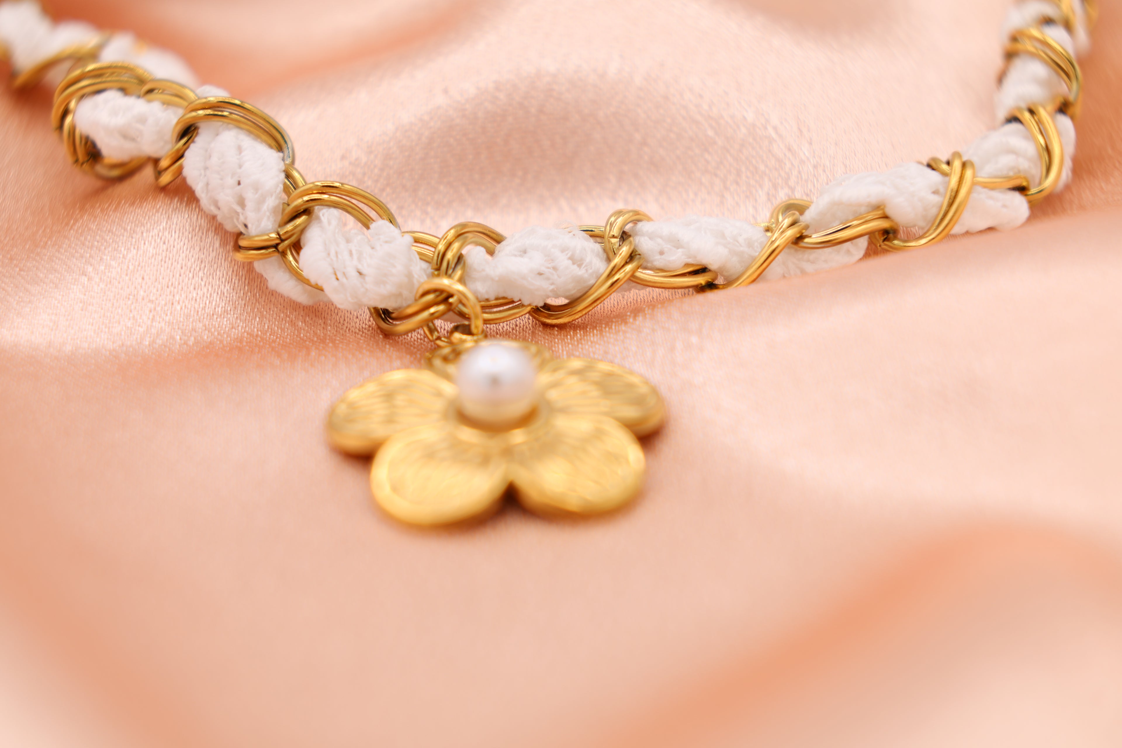 Aria - Gold Lace Chain Necklace with Flower Pendant