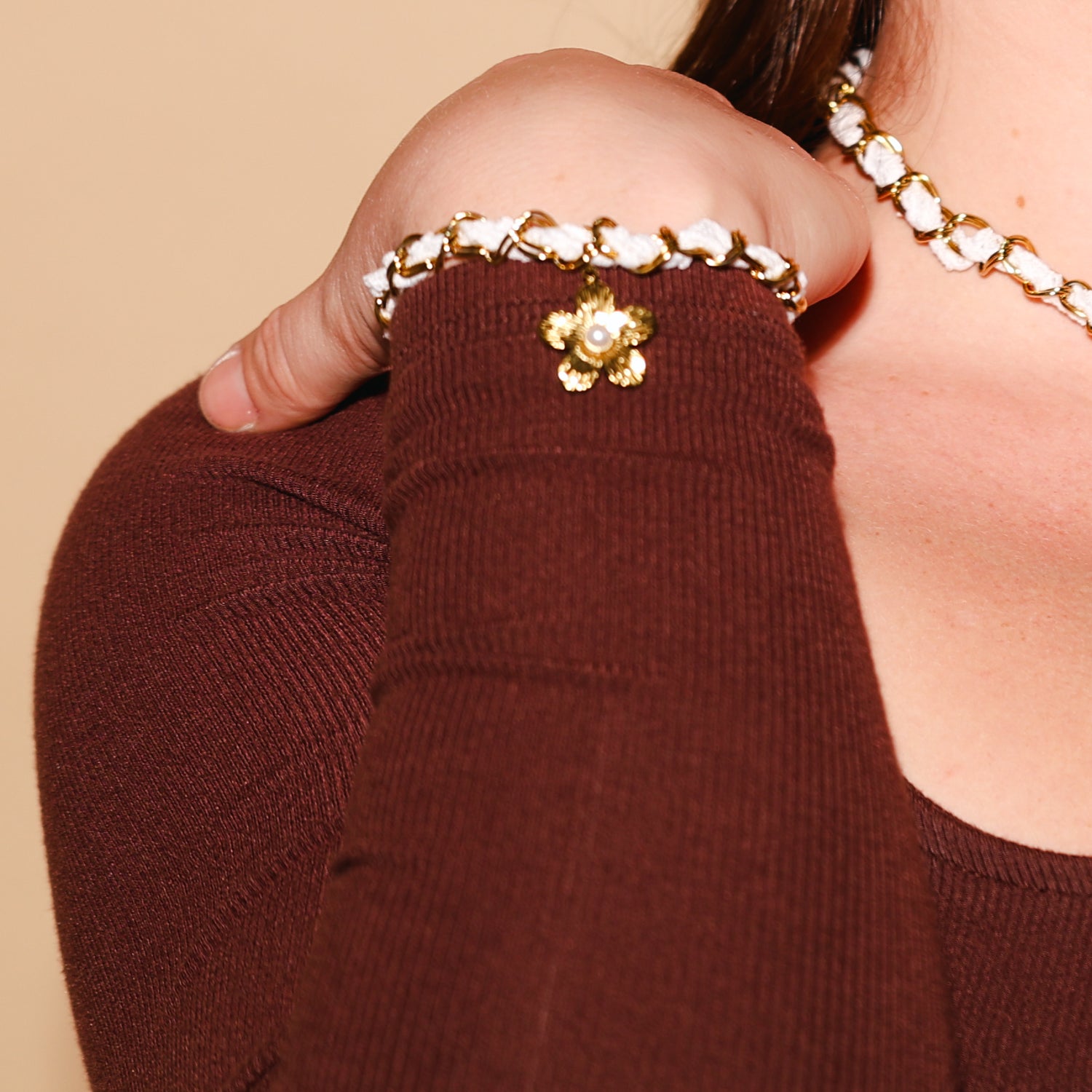 Aria - Gold Lace Chain Bracelet with Flower Pendant