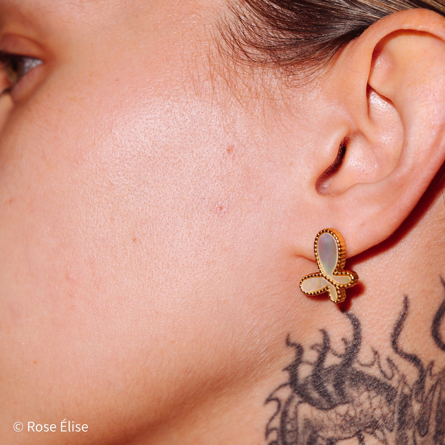 Papillon - 18k Gold Shell Butterfly Earrings