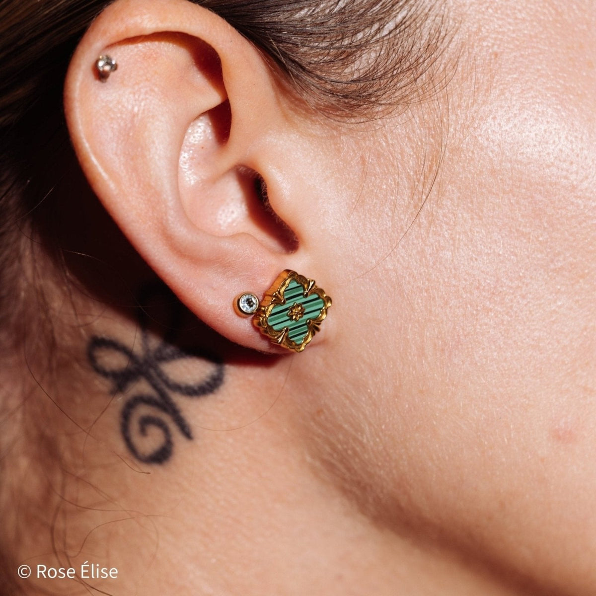 Verdant - 18k Gold Malachite Clover Earrings - Rose Élise