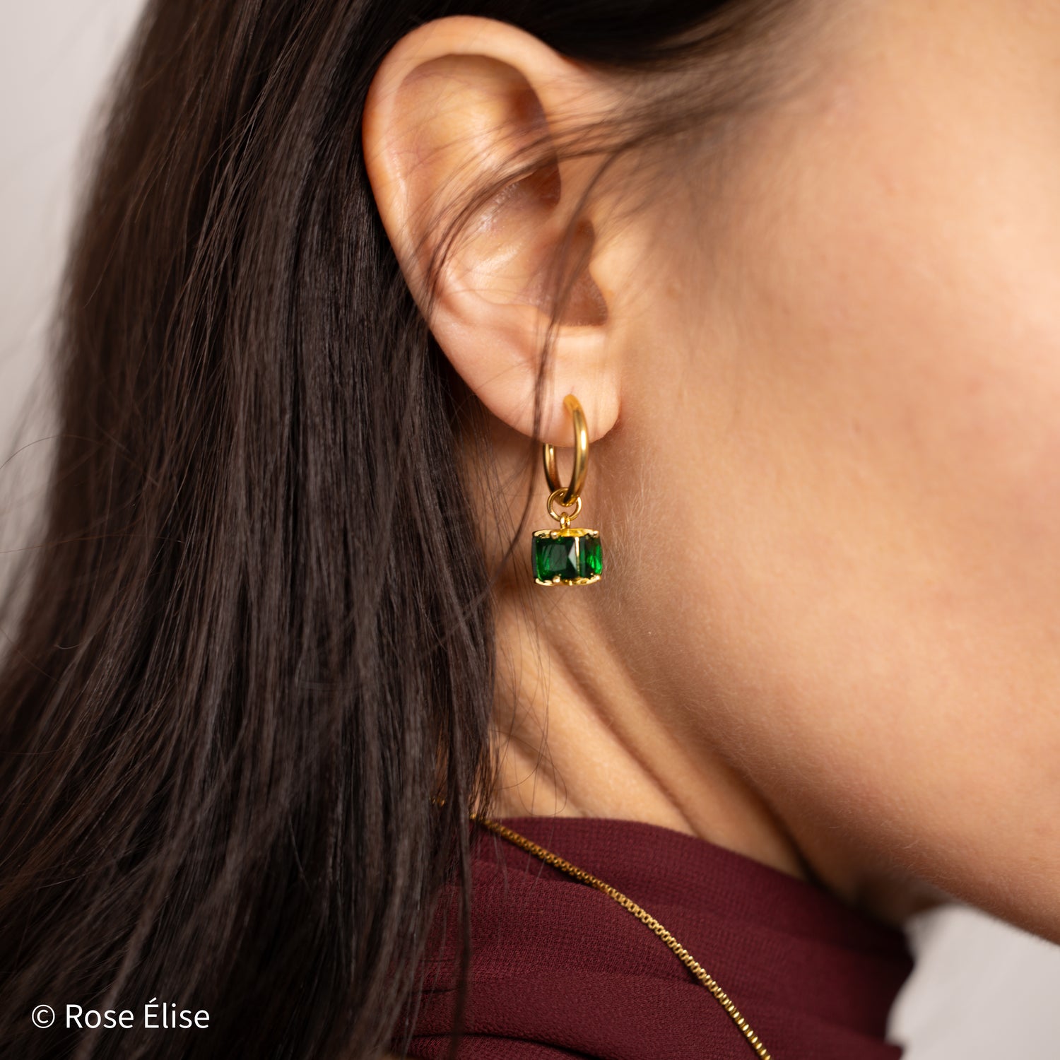 Émeraude - 18k Gold Emerald Crystal Cube Hoop Earrings
