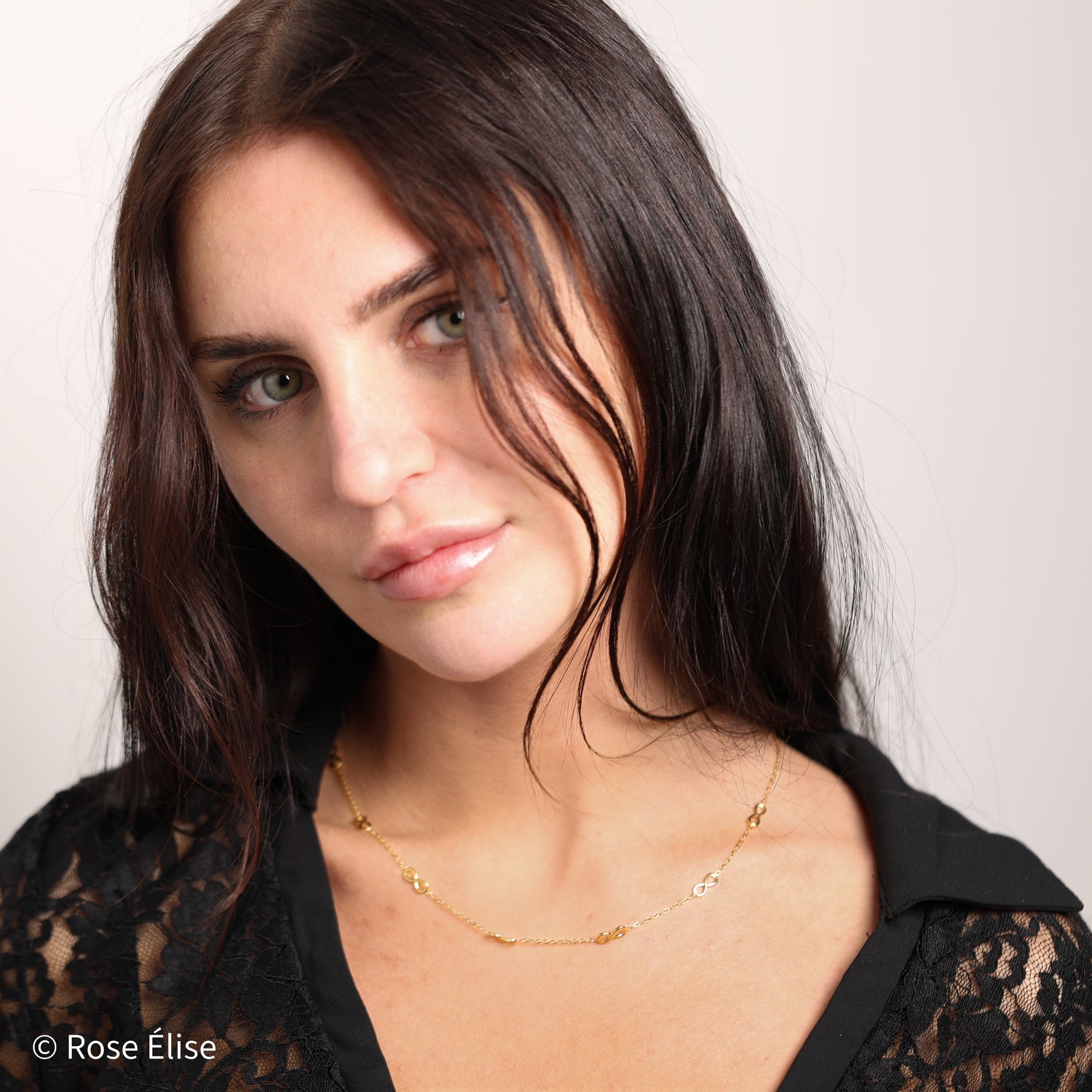 Éternel - 18k Gold Infinity Symbol Necklace