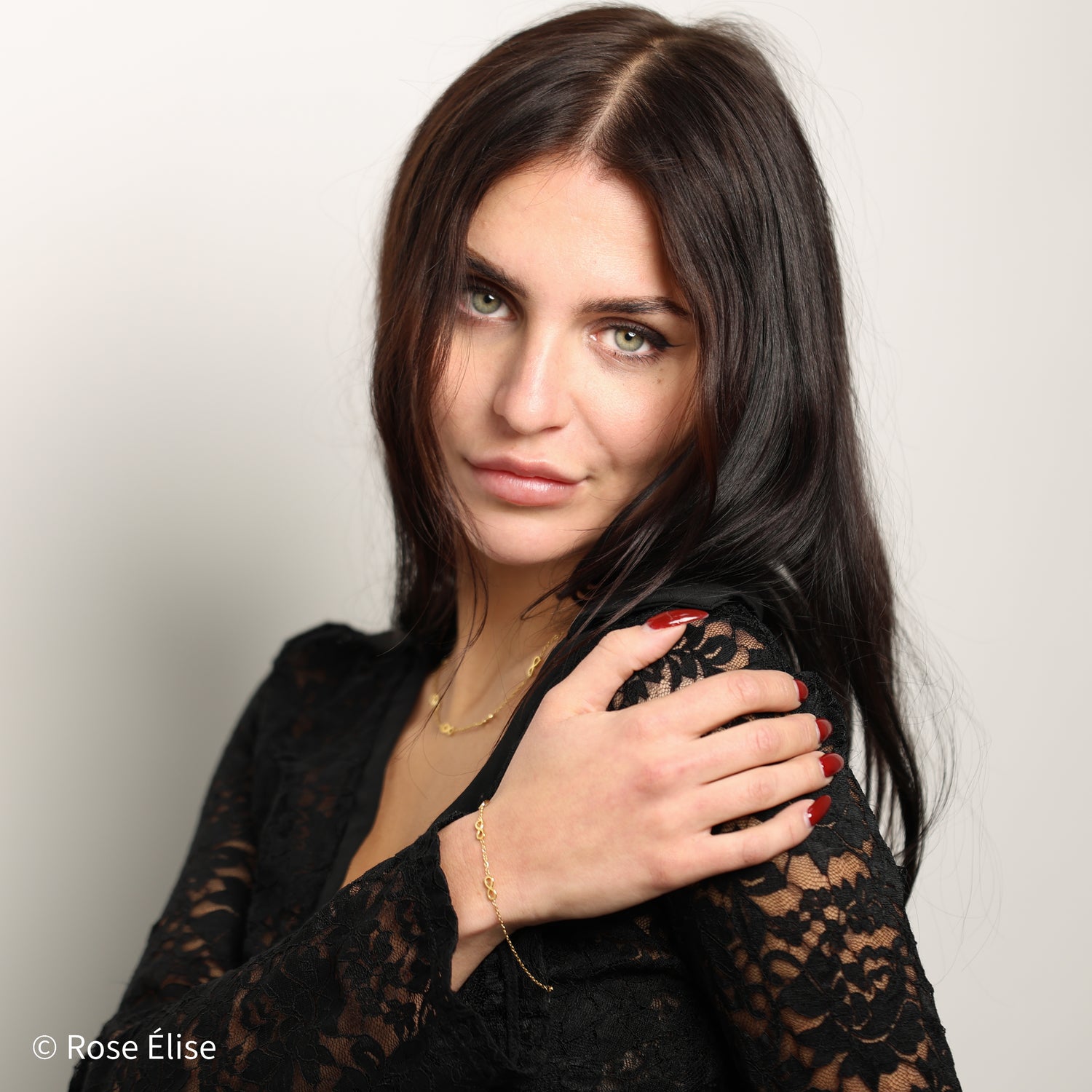 Éternel - 18k Gold Infinity Symbol Bracelet