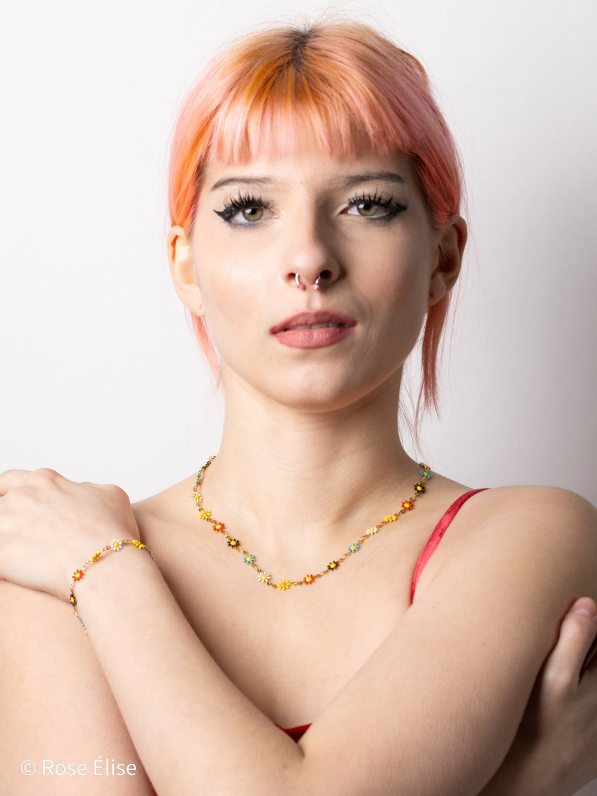 Fiore - 18k Gold Enamel Daisy Necklace - Rose Élise