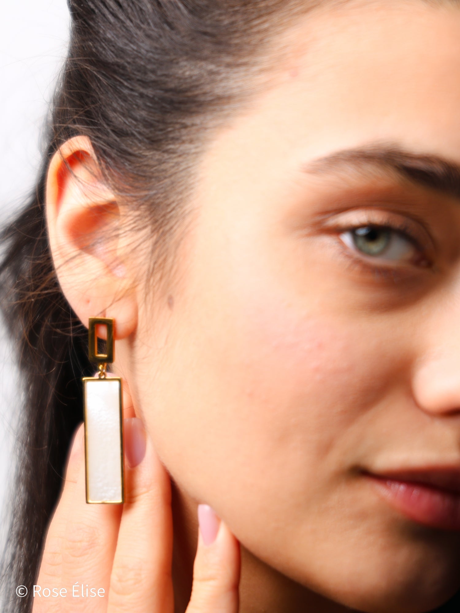 Cadre - 18k Gold Mother of Pearl Geometric Drop Earrings