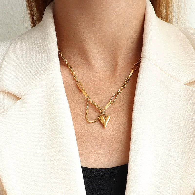 Bellezza - 18k Gold Heart Charm Necklace