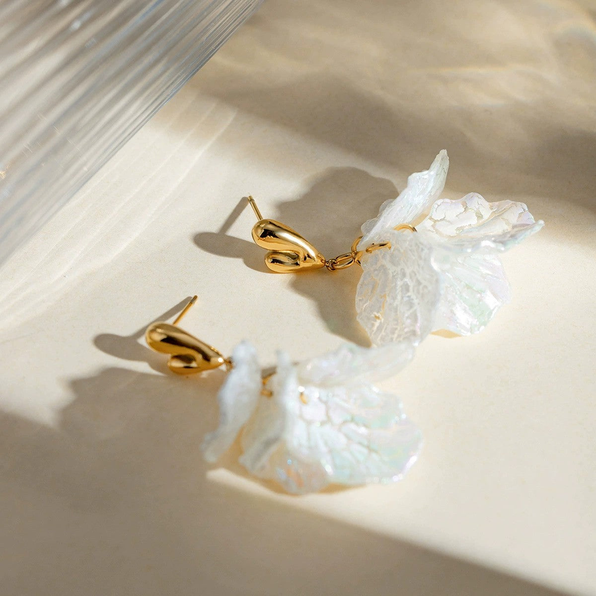 18k Gold Iridescent Flower Drop Earrings